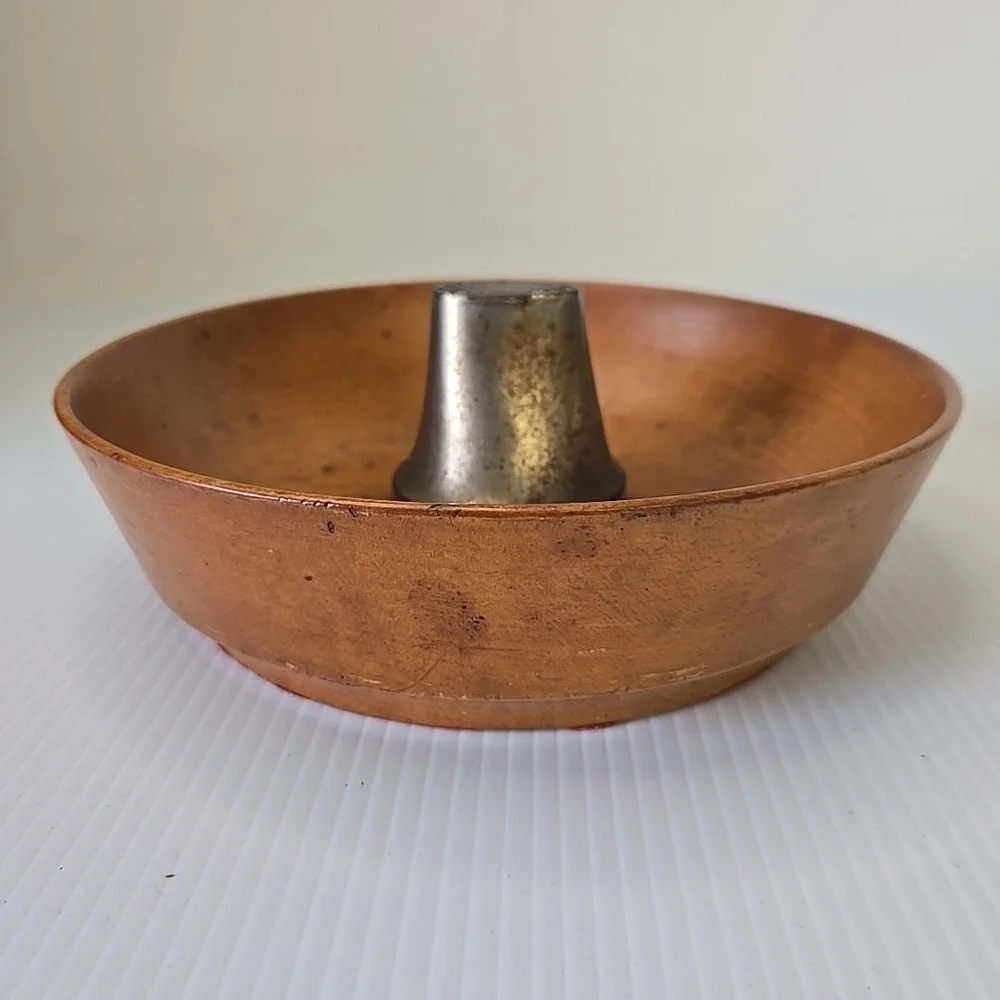 Antique Parsons Wooden Nut Bowl w/ Anvil Center For Cracking Patent June 16 1914